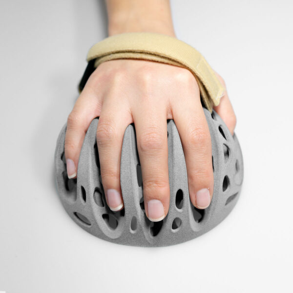 handscupe® paresis in use - front view